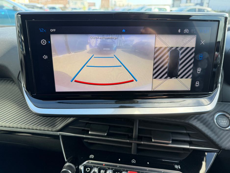 2025 Peugeot 2008 - image 11