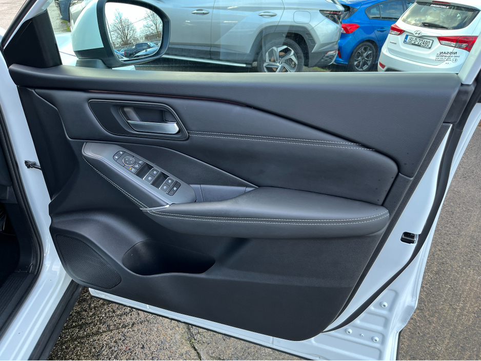 2025 Nissan Qashqai E-POWER SV PREMIUM AUTOMATIC HYBRID 1.5 PETROL //HIGH SPEC//PANORAMIC GLASS ROOF//360 PARKING CAMERAS//ADAPTIVE CRUISE CONTROL// €34,950