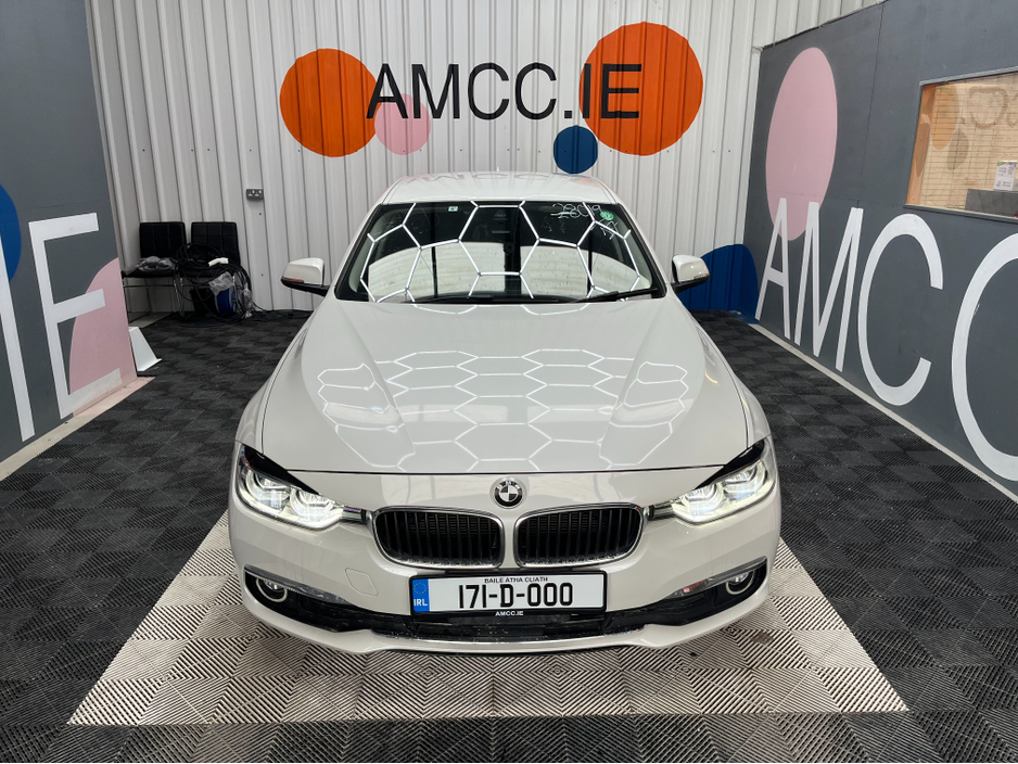 2017 BMW 3 Series - image 6