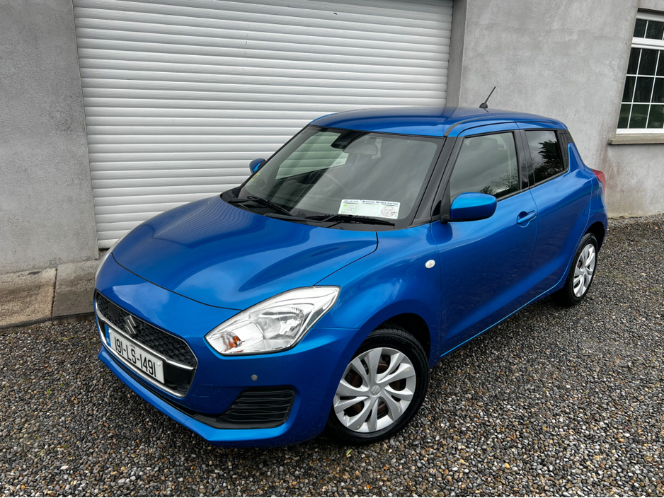 2019 Suzuki Swift - image 12