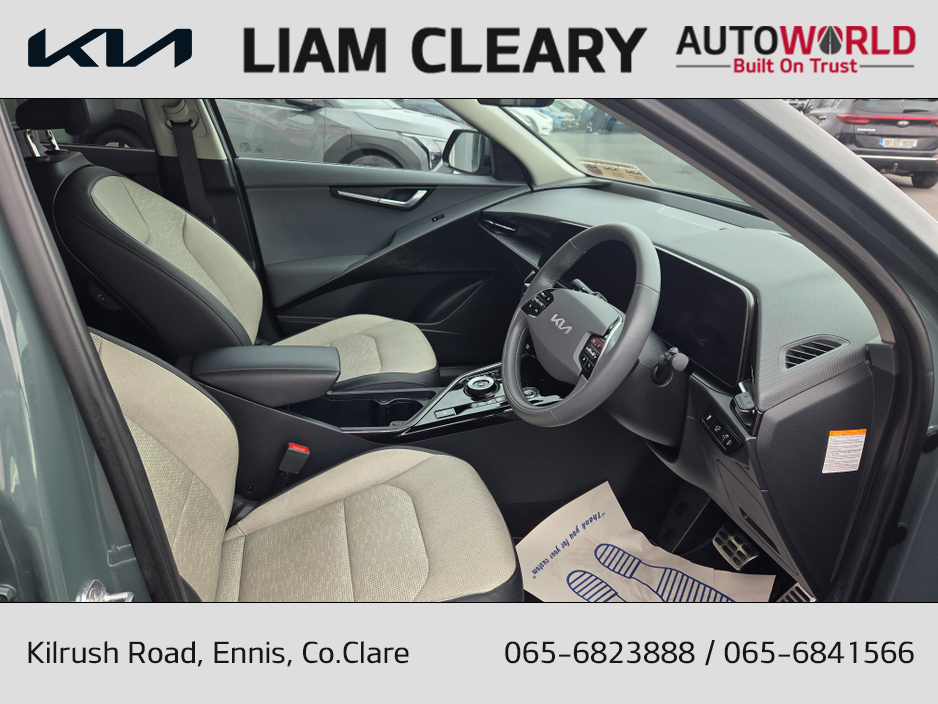 2023 Kia Niro - image 10