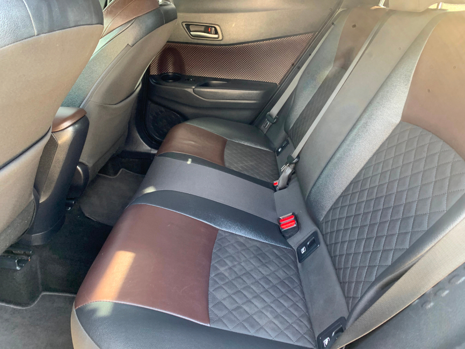 2018 Toyota C-HR - image 11