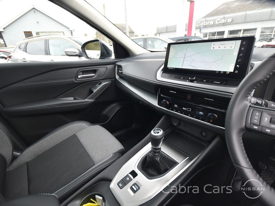 2025 Nissan Qashqai - image 13