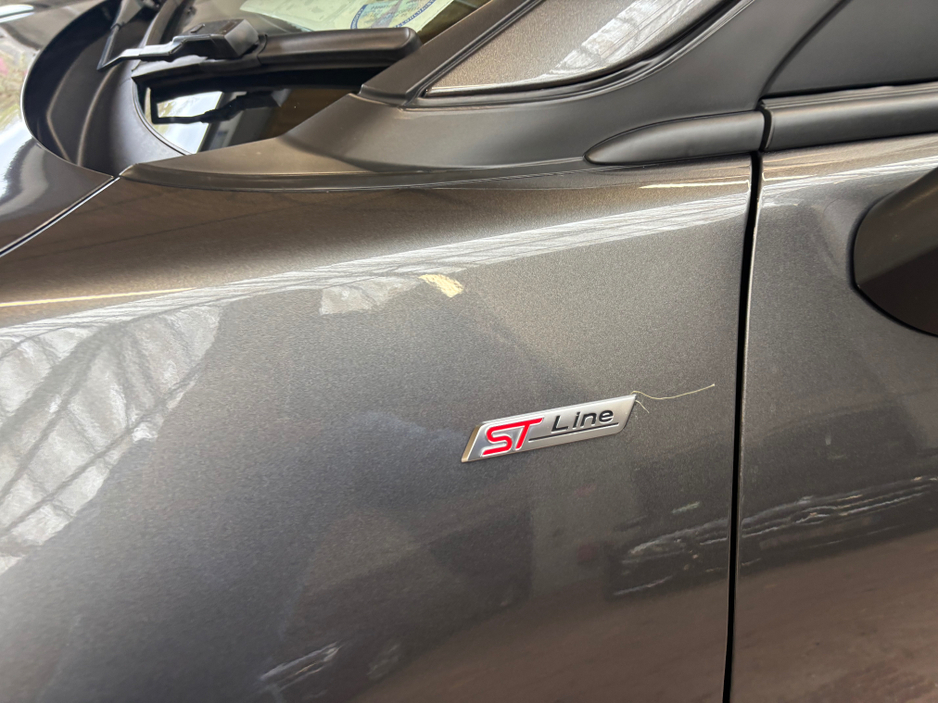 2023 Ford Puma - image 22