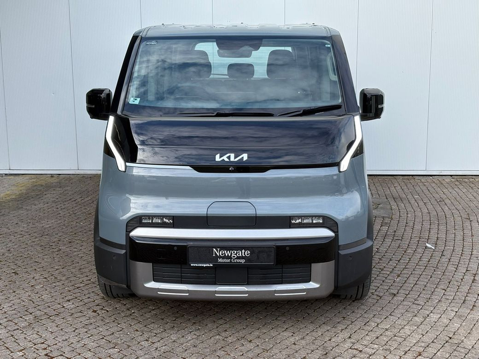 2026 Kia PV5 - image 2