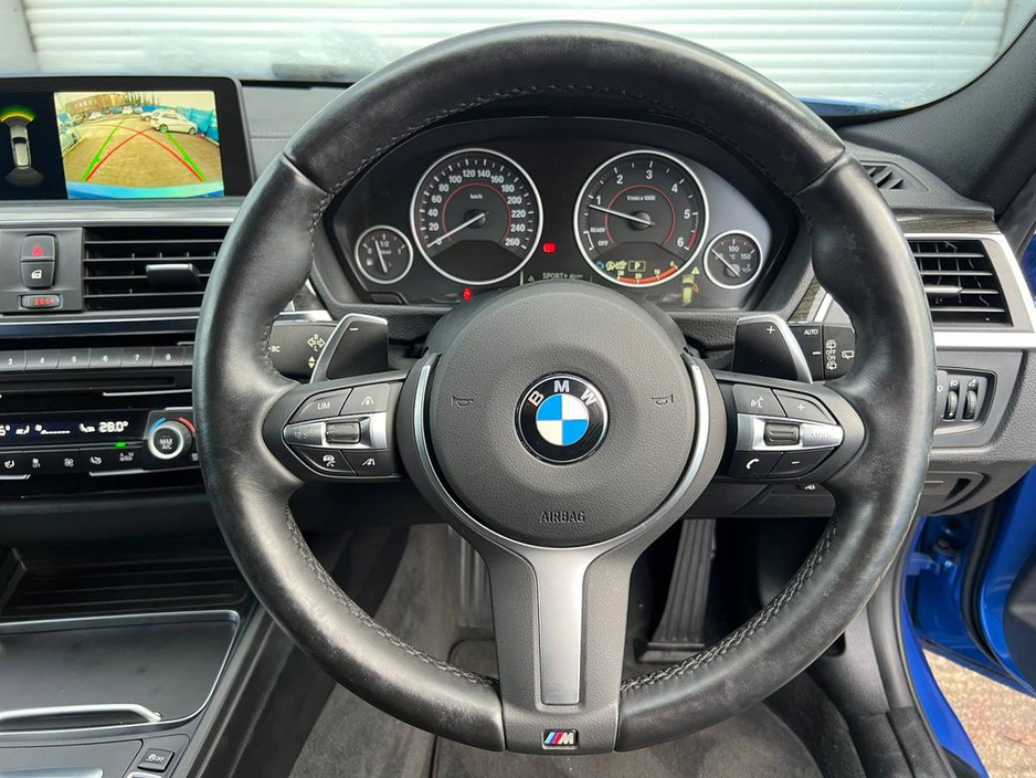 2018 BMW 3 Series 320d M-SPORT COMPETITION TOURING // LEATHER HEATED M-SPORT SEATS // REVERSE CAMERA // NEW 20" M3 COMP ALLOYS €26,900