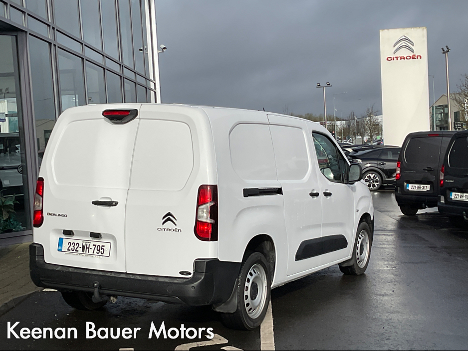 2023 Citroen Berlingo - image 6