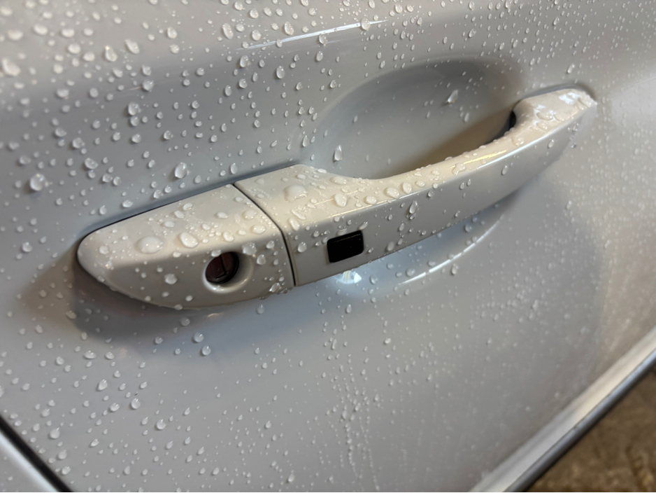 2020 Hyundai Kona KAUAI EV 5DR AUTO Finance Available own this car from €72 per week €16,750