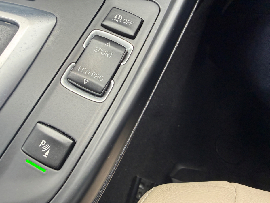 2018 BMW 1 Series - image 15