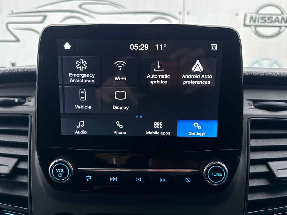 2020 Ford Transit Custom - image 24