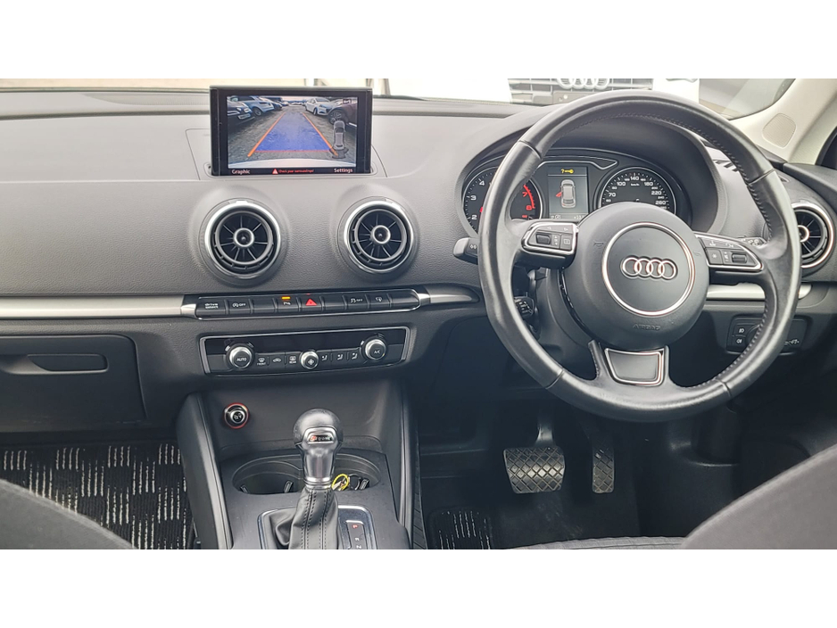 2013 Audi A3 - image 16