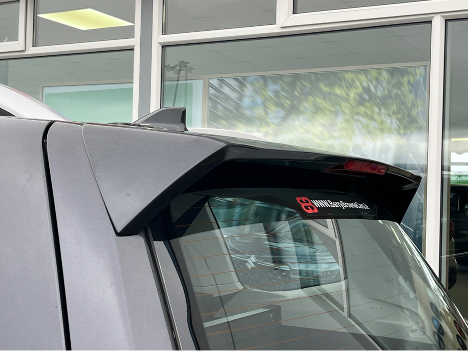 2018 Subaru Forester - image 7