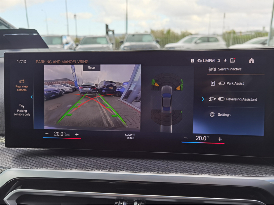 2022 BMW 3 Series - image 20