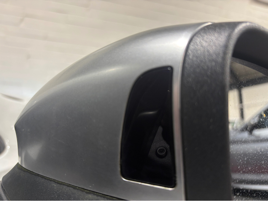 2021 Volkswagen Golf - image 28