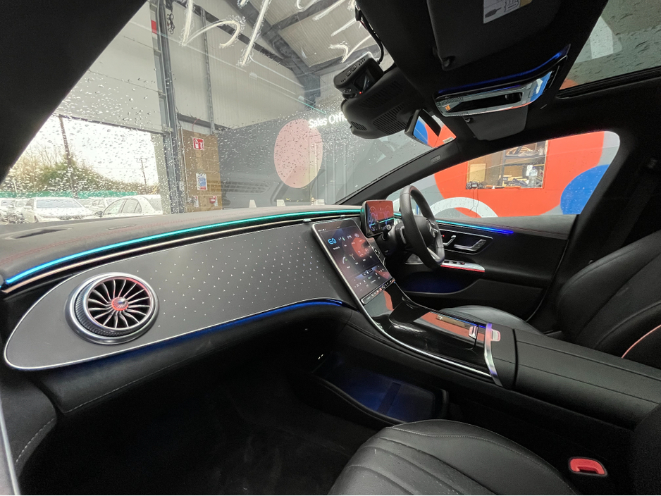 2023 Mercedes-Benz EQE €47950 2023 MERCEDES-BENZ EQE 350+ AUTOMATIC / CRUISE CONTROL / 360° PARKING CAMERA / ELECTRIC MEMORY HEATED & MASSAGING SEATS / PANORAMIC SUNROOF / PADDLE SHIFTERS / AMBIENT LIGHTS / APPLE CARPLAY €47,950