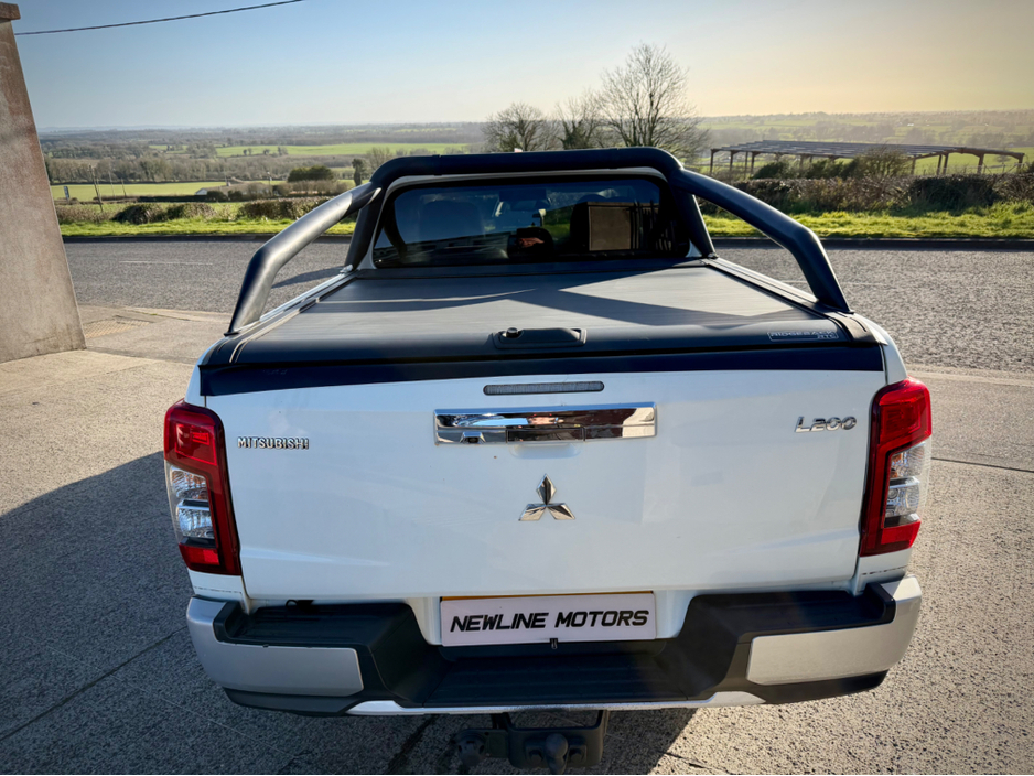 2020 Mitsubishi L200 - image 8