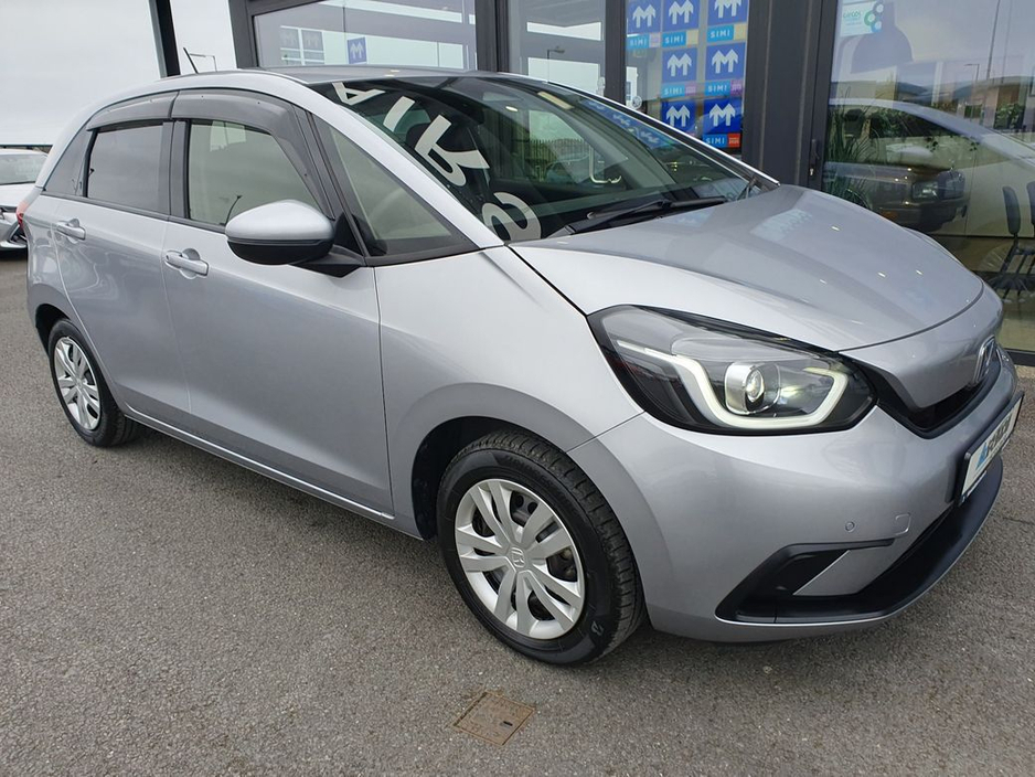 2020 Honda Jazz - image 4