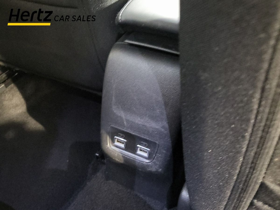 2023 Peugeot 2008 - image 18