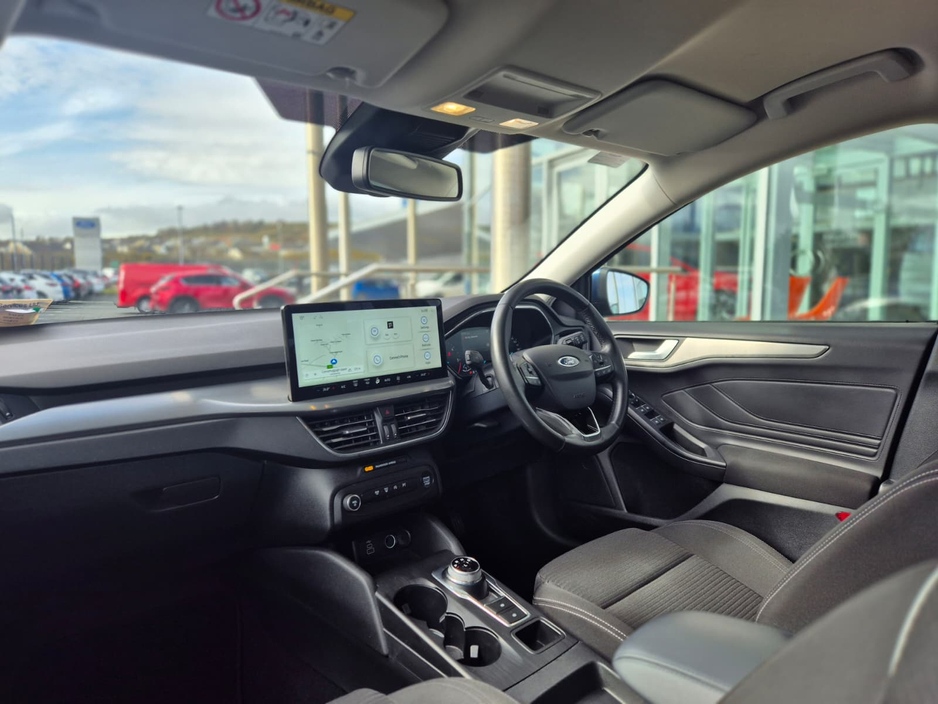 2024 Ford Focus - image 9