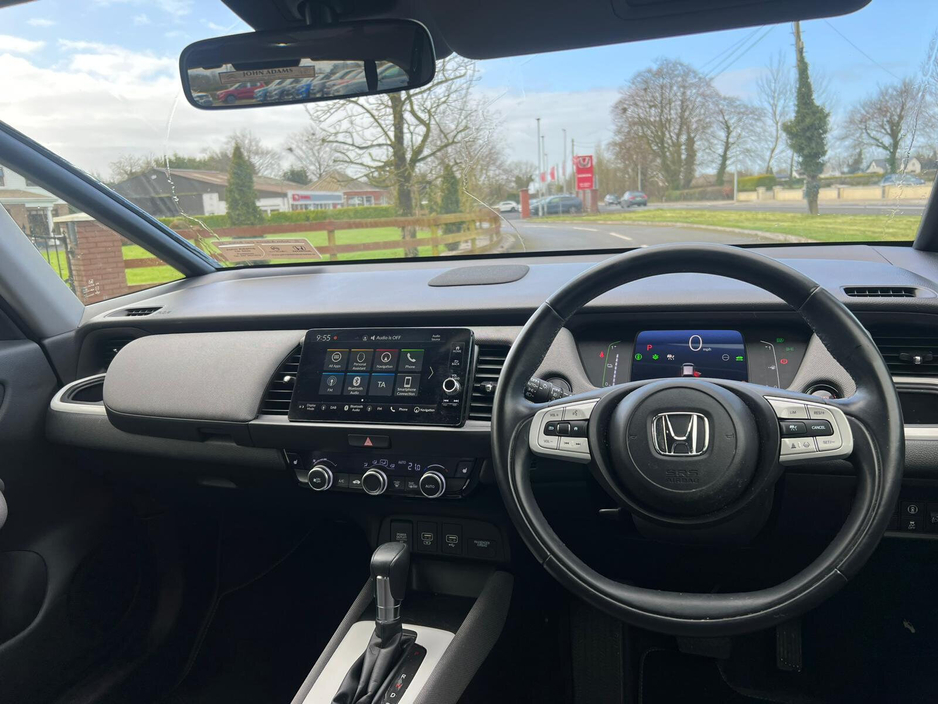 2023 Honda Jazz - image 11