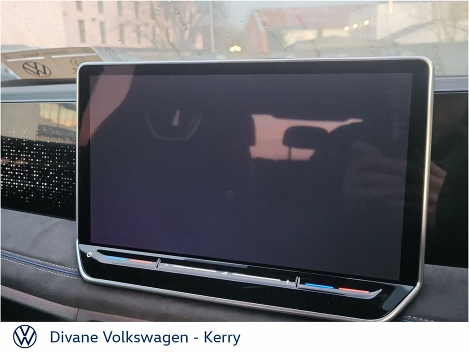 2026 Volkswagen Tiguan - image 16