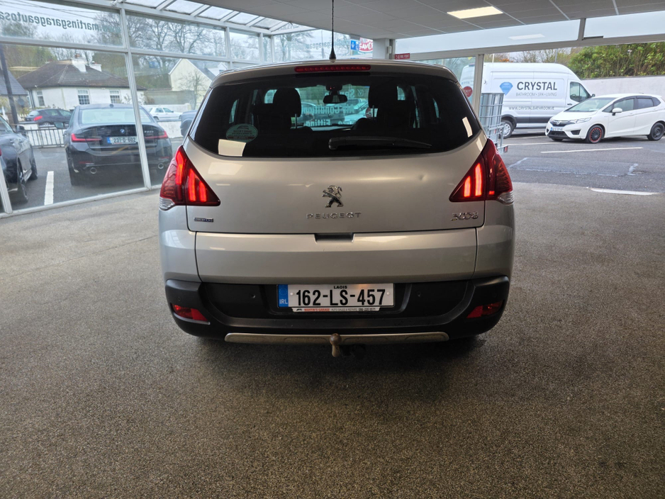 2016 Peugeot 3008 - image 4