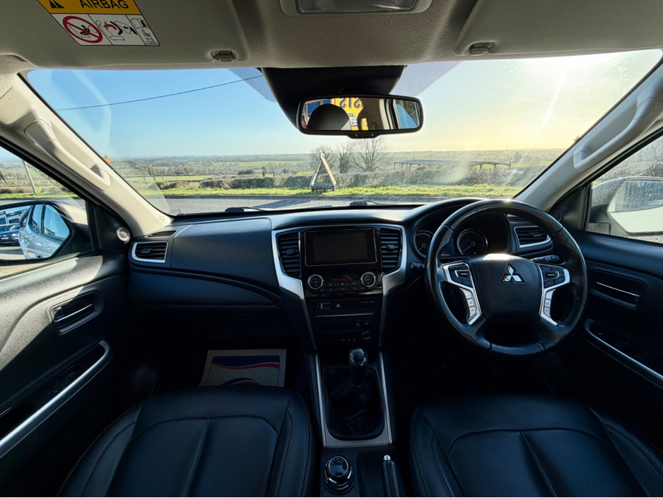 2020 Mitsubishi L200 - image 11