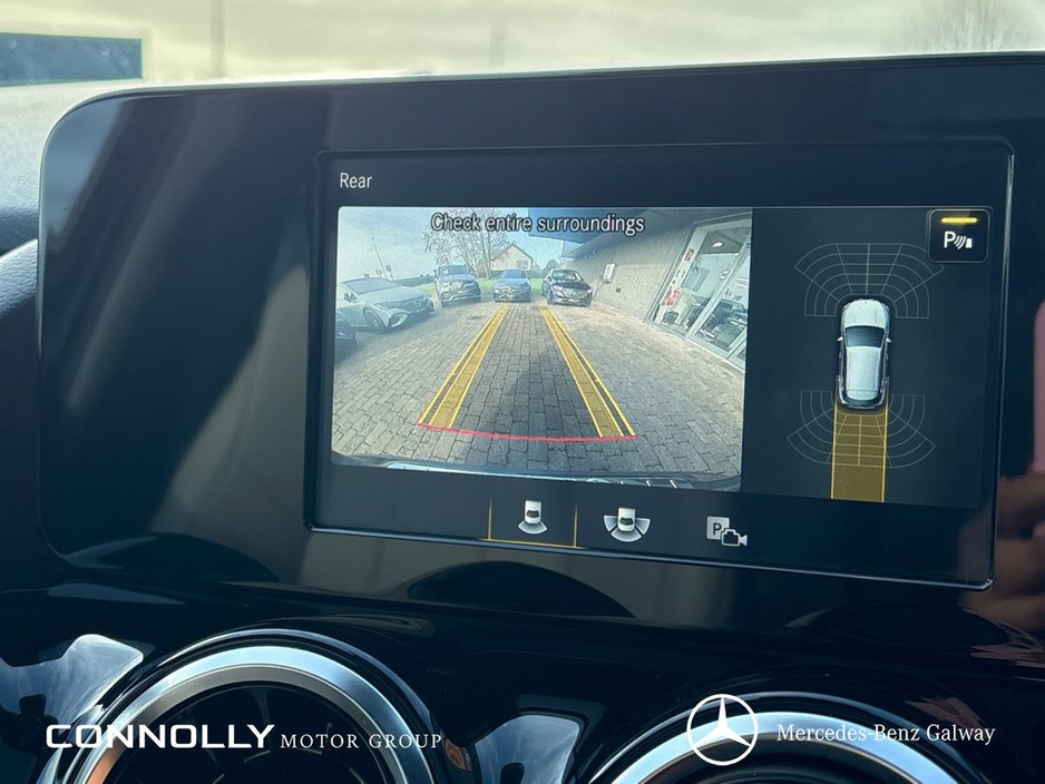 2021 Mercedes-Benz GLA Class - image 21