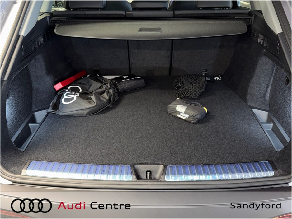 2026 Audi Q5 SUV SE e-hybrid quattro 220 kW S tronic €71,472