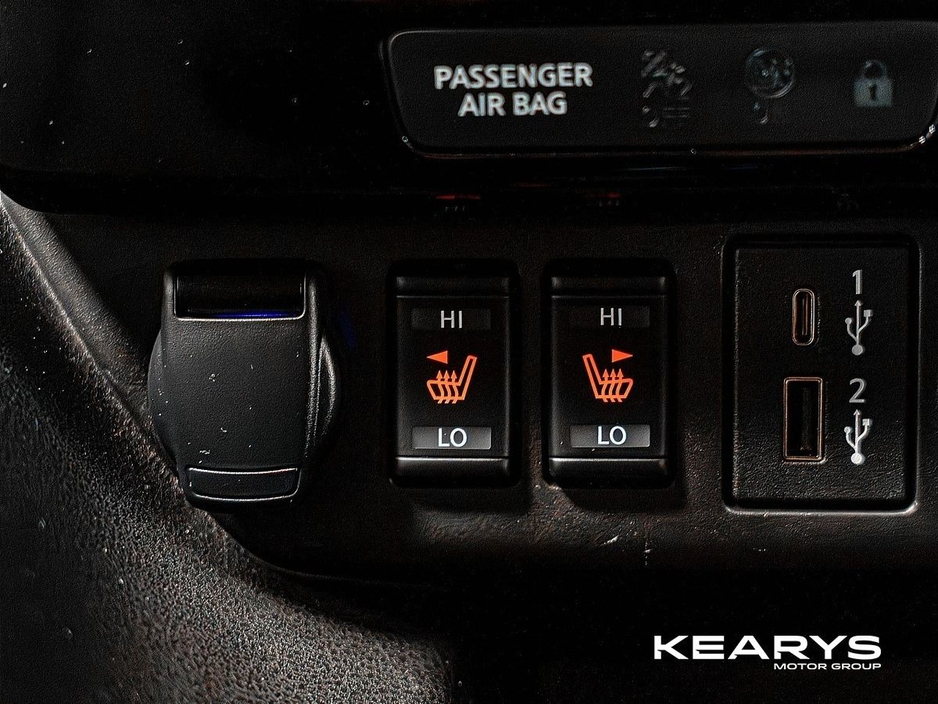 2022 Nissan Leaf - image 19