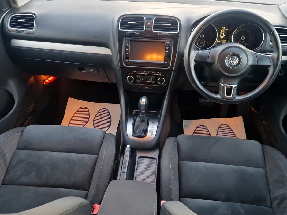 2012 Volkswagen Golf - image 13
