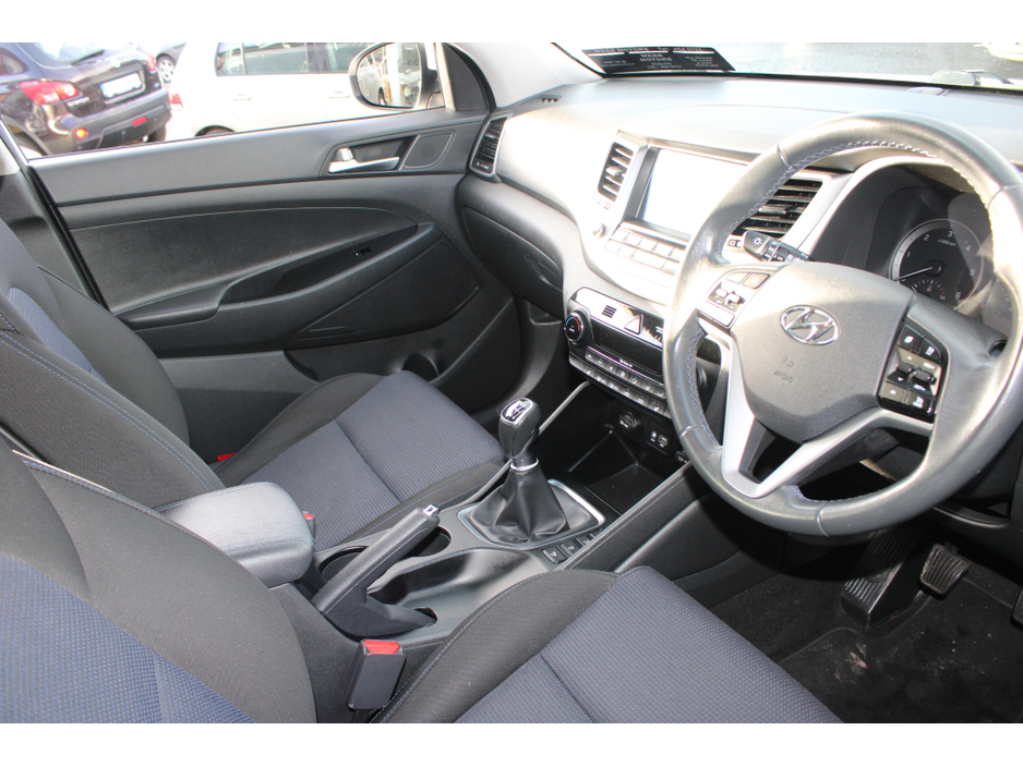 2016 Hyundai Tucson 1.7 CRDI SE NAV BL/DR 5DR €11,850