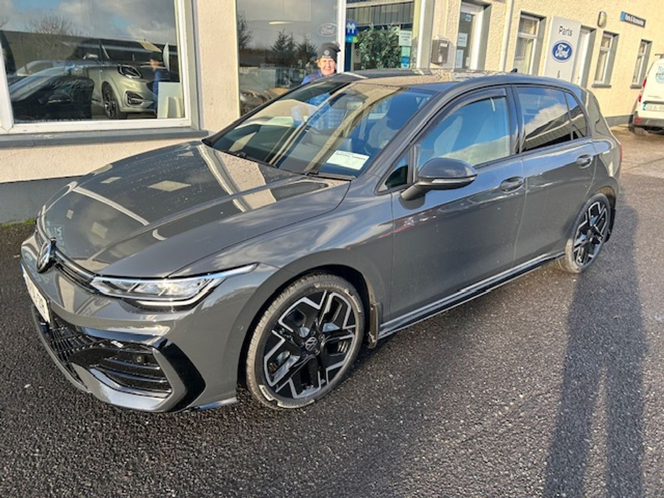 2025 Volkswagen Golf GOLF R-LINE 2.0 TDI 150HP Urano Grey €43,995