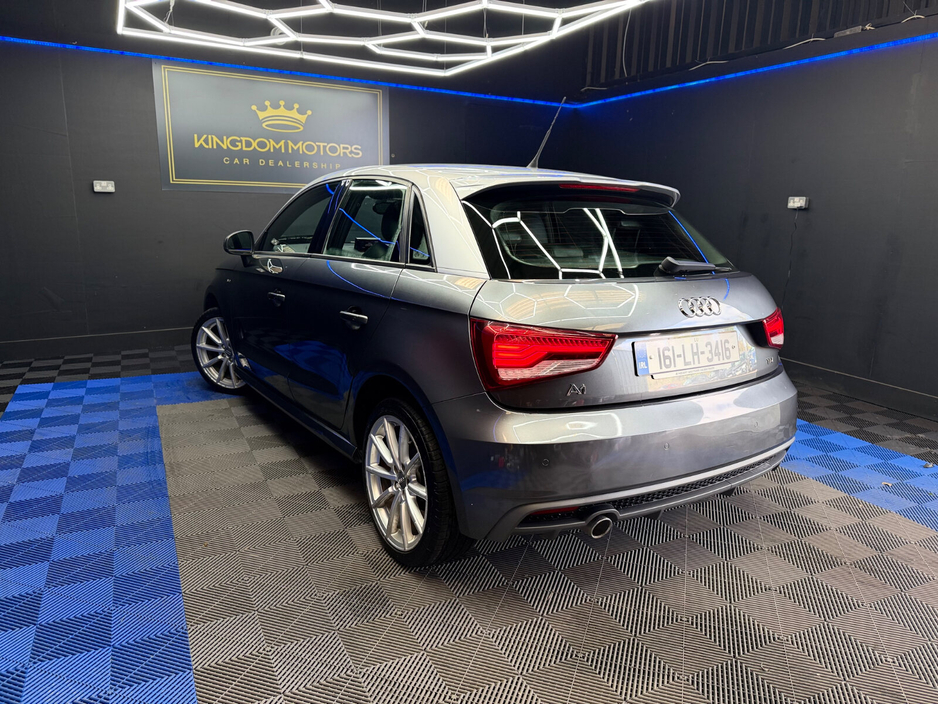 2016 Audi A1 - image 13
