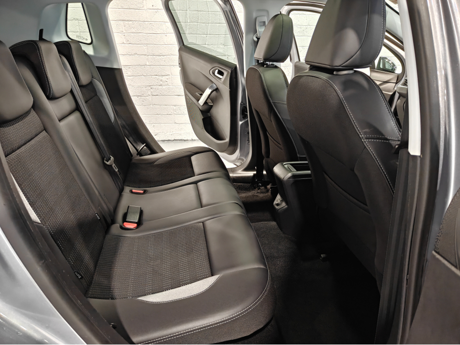 2015 Peugeot 2008 ALLURE 1.2 PURETECH AUTOMATIC €8,250