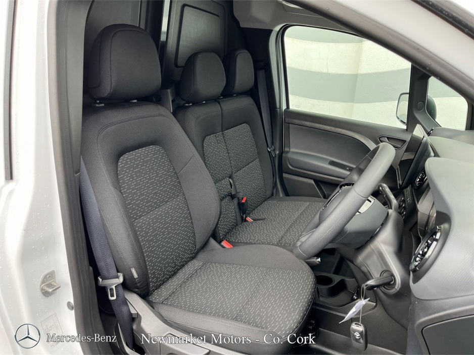 2026 Mercedes-Benz Citan - image 8