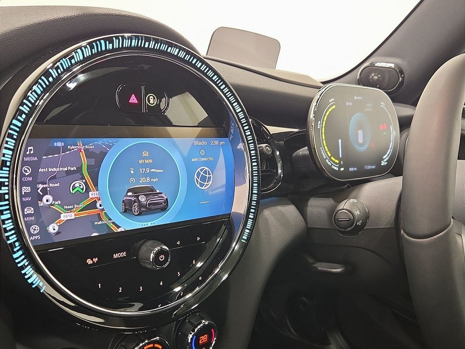 2023 MINI Hatch Electric Level 3 €24,950