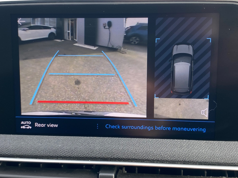 2019 Peugeot 3008 - image 26