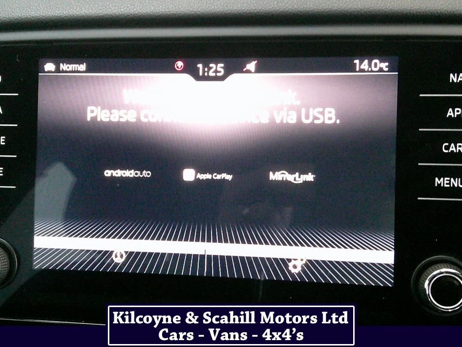 2020 Skoda Octavia - image 27