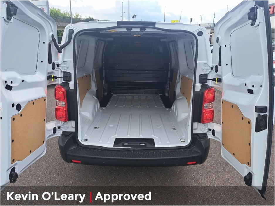 2026 Opel Vivaro - image 7