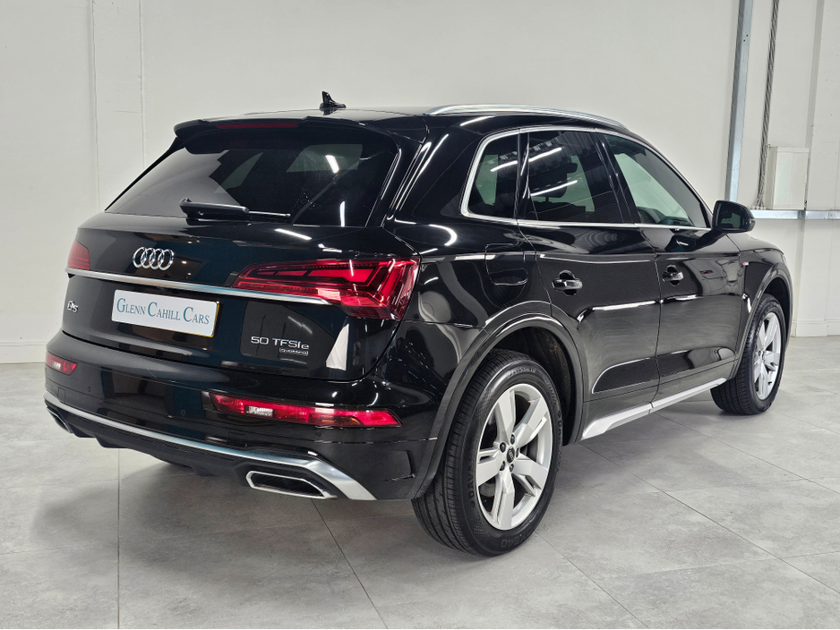 2022 Audi Q5 S LINE 50 TFSI PHEV Quattro €43,900