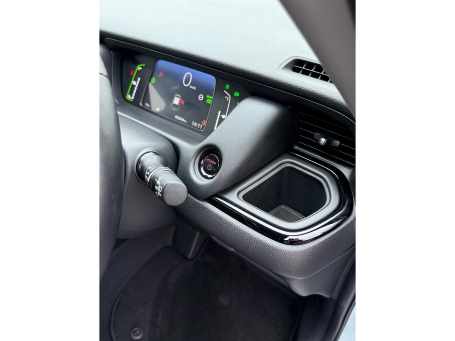 2025 Honda Jazz - image 18