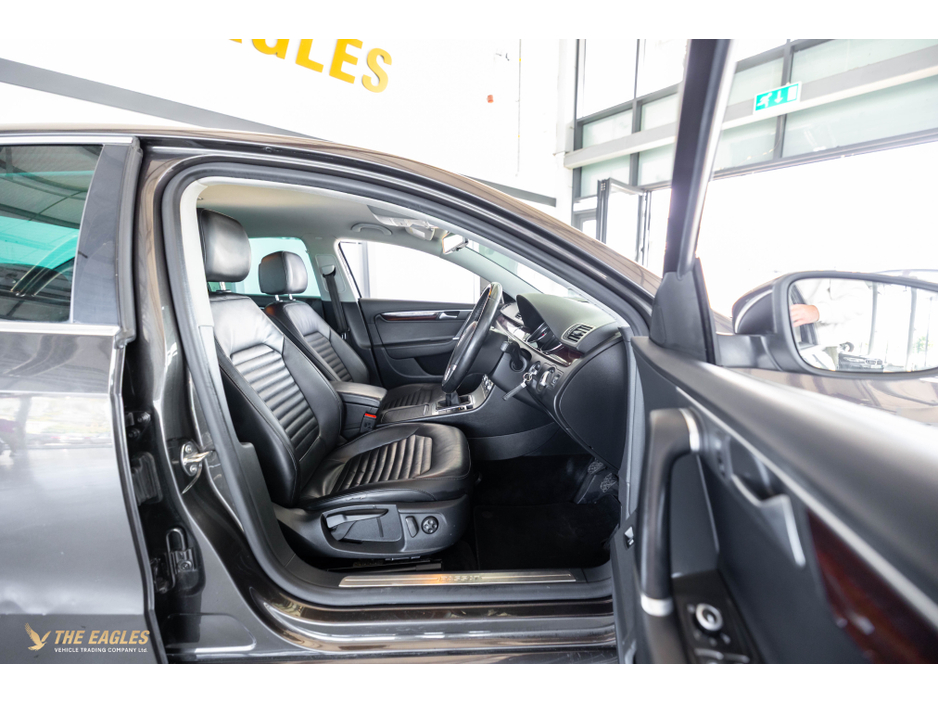 2014 Volkswagen Passat HIGHLINE 1.6 TDI MANUAL 6SPEED FWD BLUEMOTION 105HP 4DR €7,950