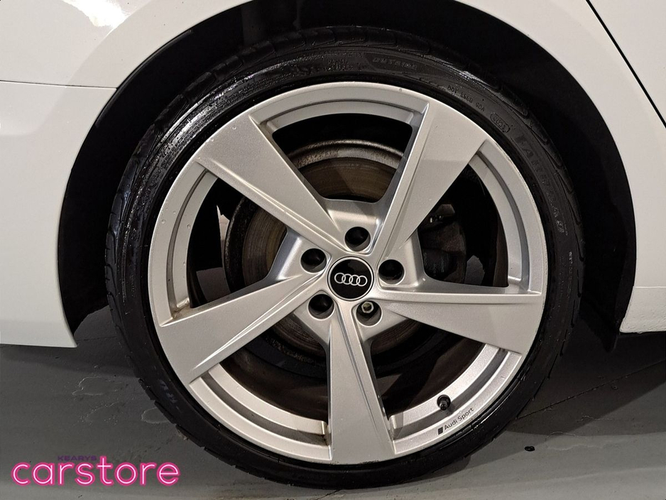 2021 Audi A4 - image 14