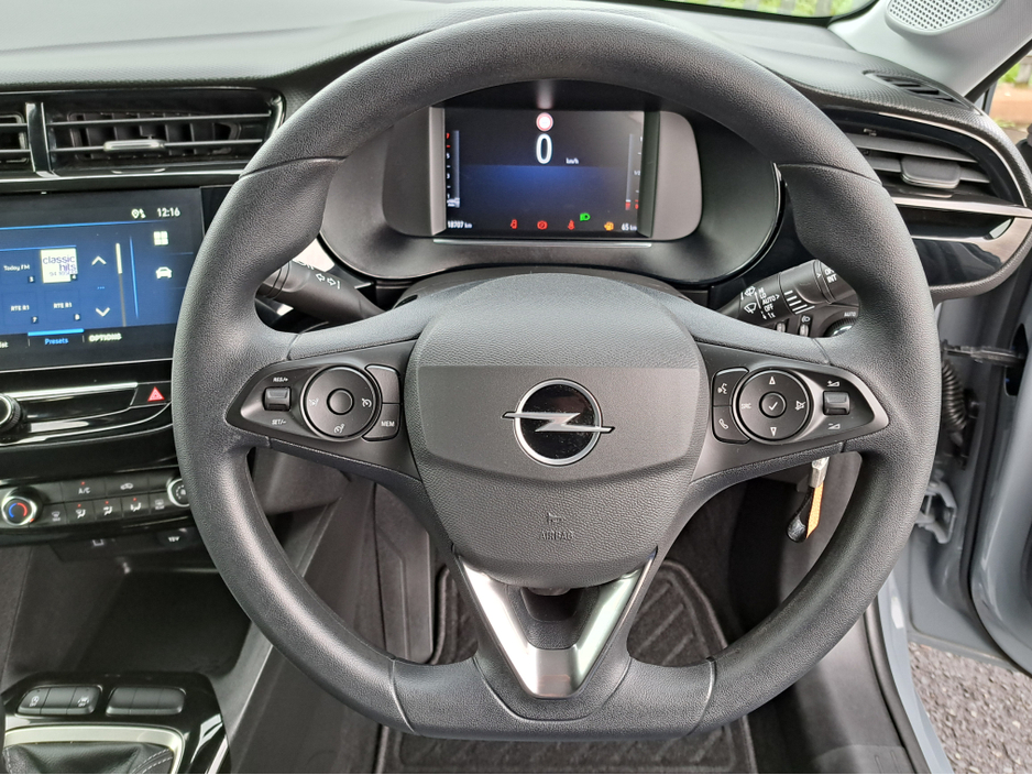 2025 Opel Corsa ELEGANCE 1.2 75BHP **REVERSING CAMERA** €21,950