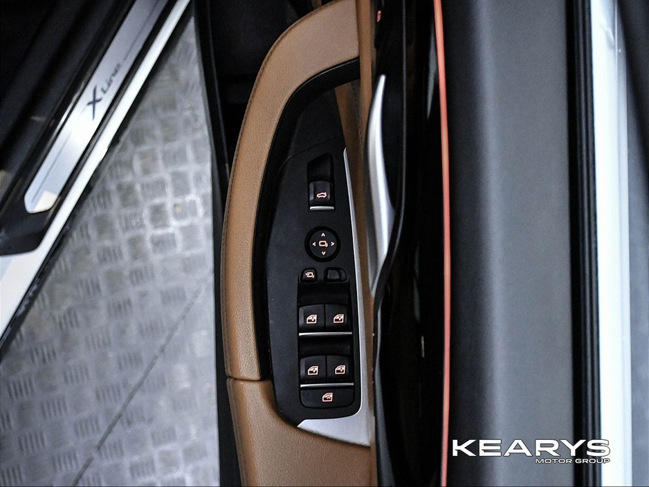 2020 BMW X3 - image 25