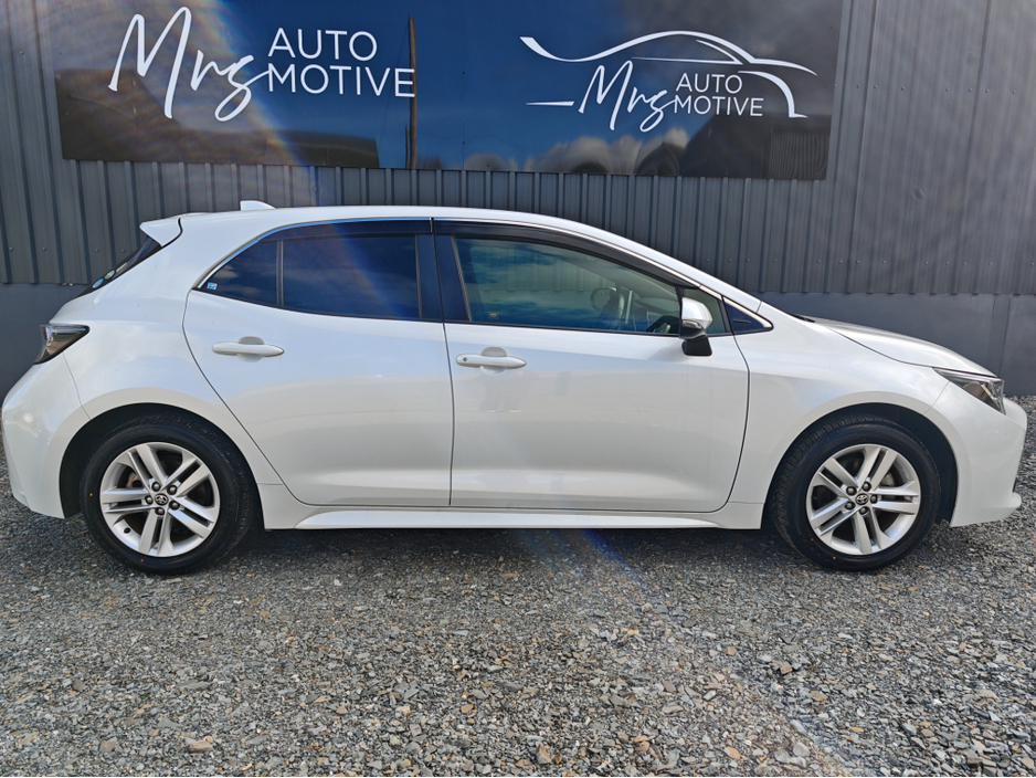 2020 Toyota Corolla - image 9