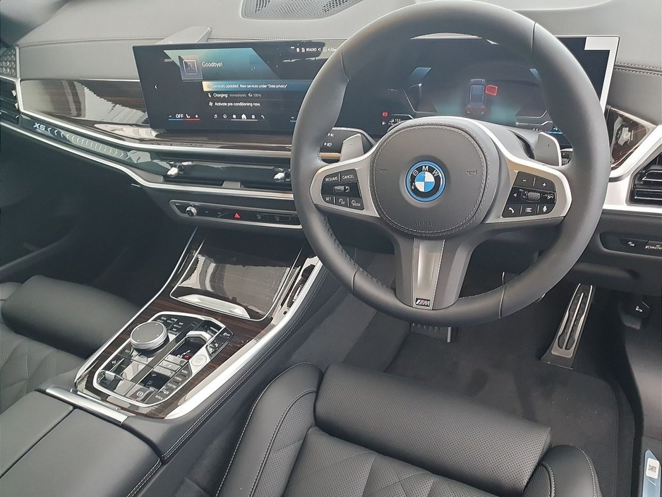 2026 BMW X5 - image 6