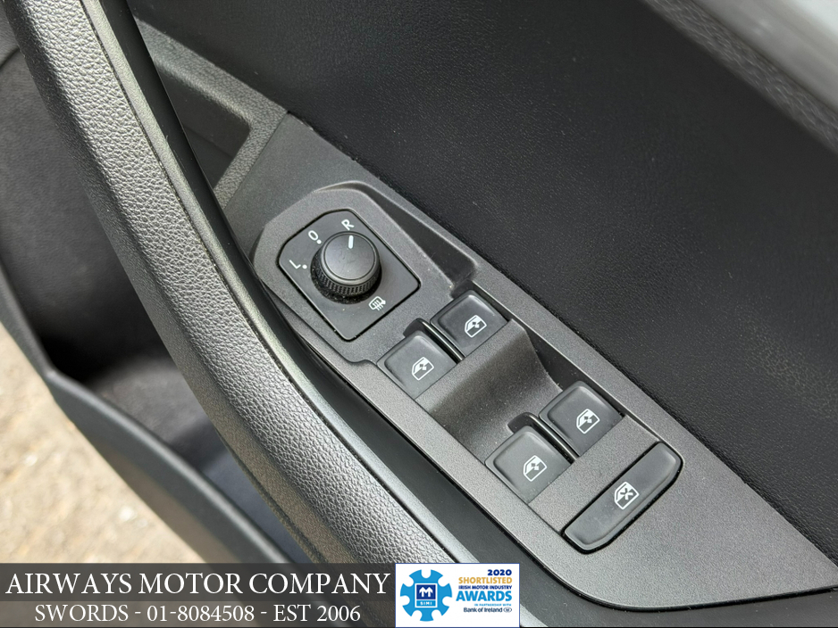 2019 Skoda Karoq - image 16