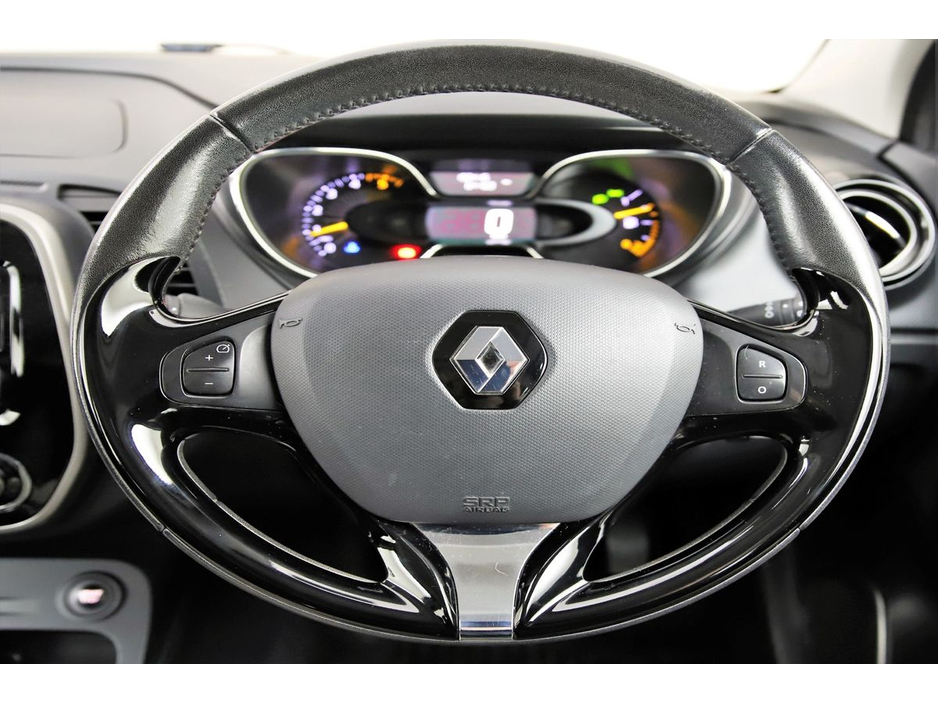 2017 Renault Captur 1.5 DCI 5SPD LIFE 90BHP EU6 €10,890